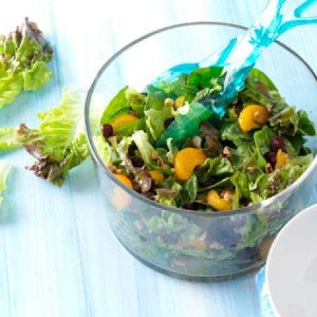 Cranberry Mandarin Salad with Walnut Vinaigrette