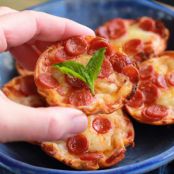 Mini Tortilla-Crust Pizzas