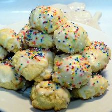 Italian Ricotta Christmas Cookies