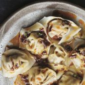 Chicken Wontons with Chili Sauce