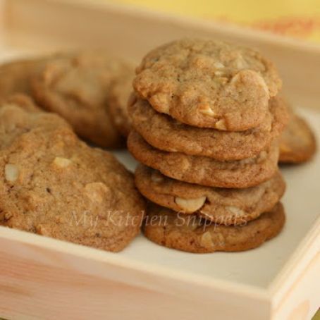 Macadamia White Chocolate Chip Cookies