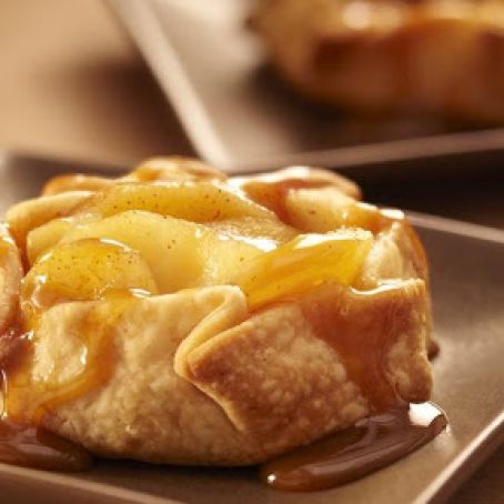 Mini Apple Crostatas