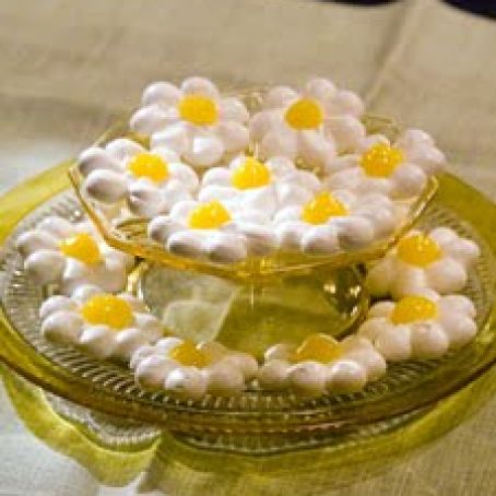 Meringue Daisies