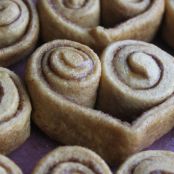 Valentine Heart-Shaped Cinnamon Rolls