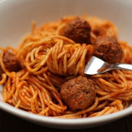 Red Wine Spaghetti with Meatballs