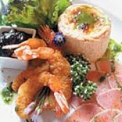 CARPACCIO DE SALMON Y CAMARONES AL COCO Y TIBIEZA