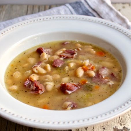 Instant Pot Ham and White Bean Soup
