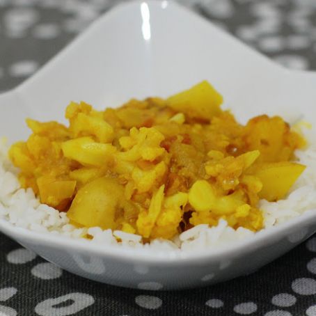 Potato Cauliflower Curry (slow cooker)