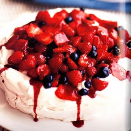 Mixed Berry Pavlova