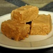 Creamy Peanut Butter Fudge