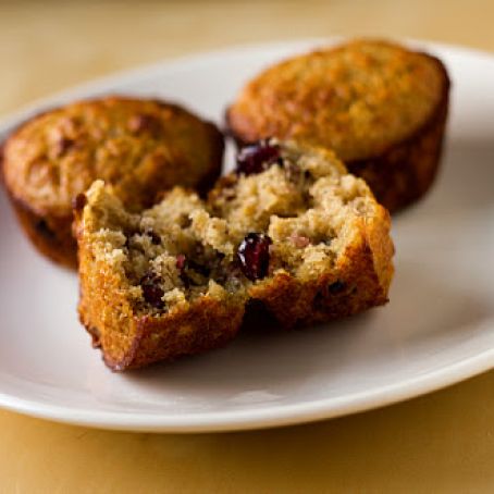 Oatmeal Muffins with Dates, Cranberries and Pecans