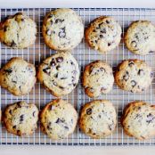 Soft Chocolate Chip Cookies