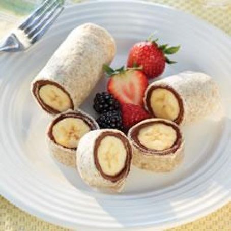 Breakfast Roll-Ups with Nutella