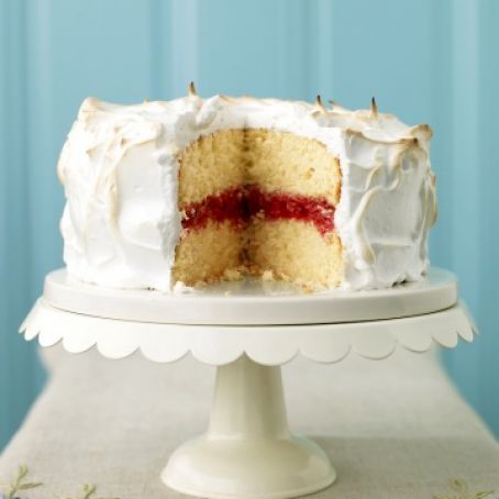 Meringue Frosted Cake w/Raspberry Filling