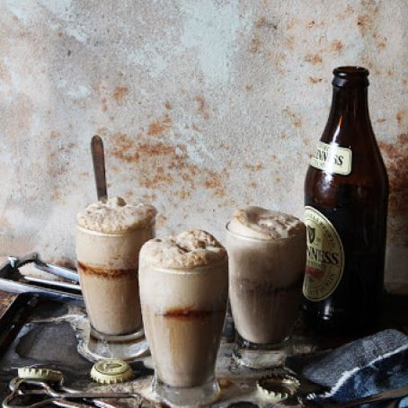 Hot Chocolate-Stout Float