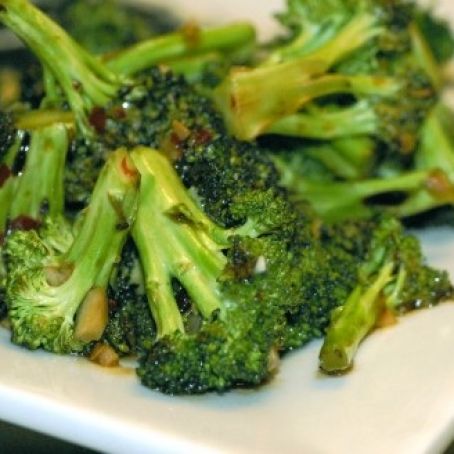 Stir-Fried Broccoli w/ Chili-Garlic Sauce*****