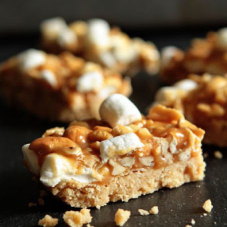 Caramel Cashew Bars {Baking with My Baking Addiction}