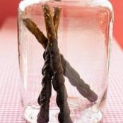 Chocolate-Dipped Pretzels