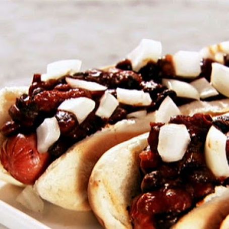 Barbeque Bean Chili Dogs