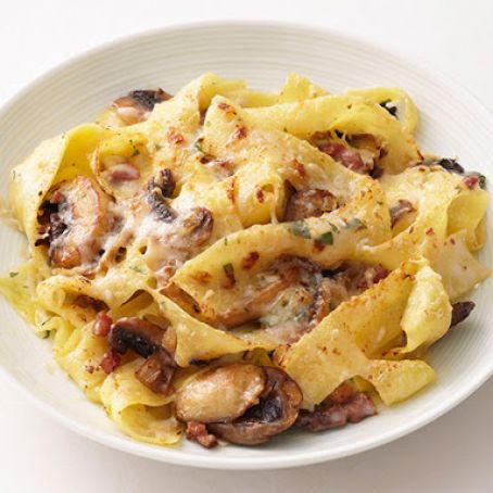 Cheesy Mushroom Pappardelle