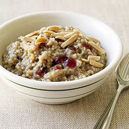 Cranberry-Maple Slow Cooker Oatmeal