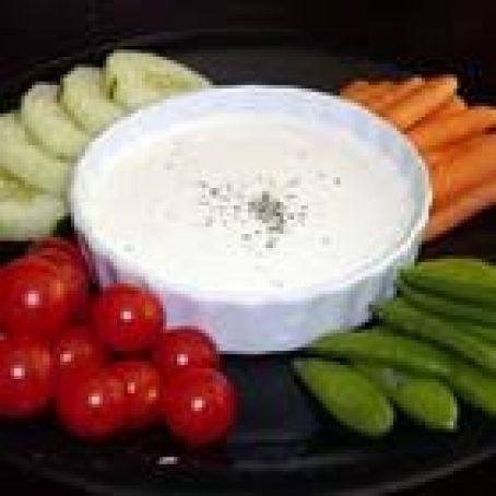 Easy Greek Yogurt Cucumber Sauce