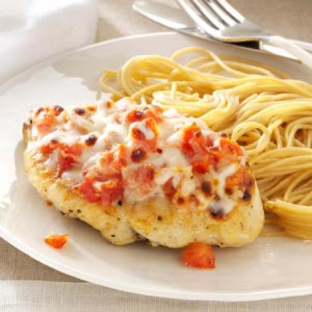 Bruschetta-Topped Chicken & Spaghetti