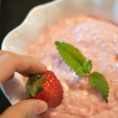 Raspberry Fruit Dip