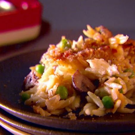 Baked Orzo with Fontina and Peas - Giada De Laurentis