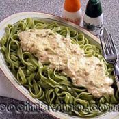 TALLARINES VERDES A LA ROQUEFORT