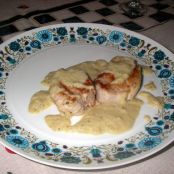 LOMO DE CERDO CON SALSA DE QUESO