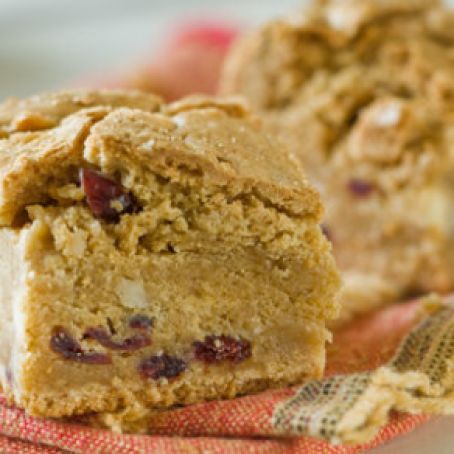 BROWNED BUTTER WHITE CHOCOLATE BLONDIES
