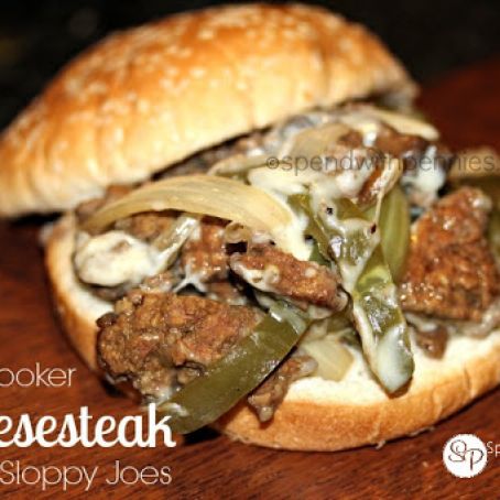 Slow cooker Philly Cheesesteak Sloppy Joes