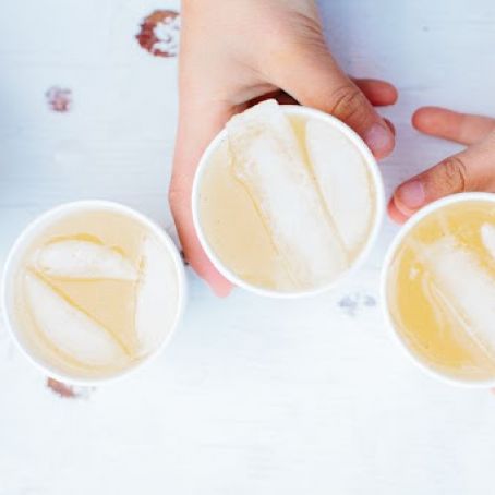 Vanilla Bean Lemonade
