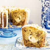 BANANA BREAD COFFEE CAKE