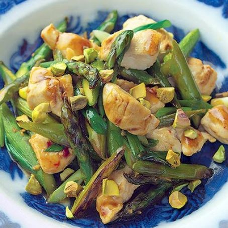 Wok-Seared Chicken Tenders with Asparagus and Pistachios