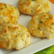 Red Lobster Cheddar Bay Biscuits ****