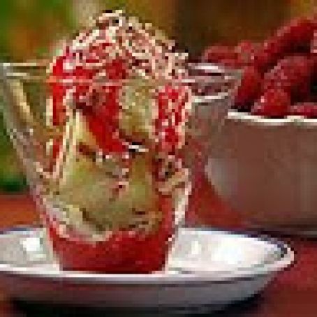 Grilled Pound Cake Sundaes with Raspberry Topping
