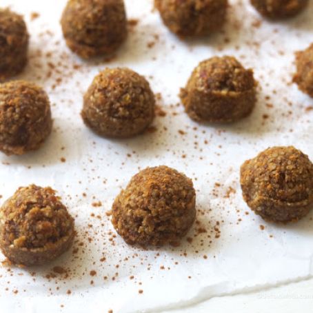 No Bake Pumpkin Energy Bites
