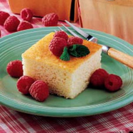 Dinette Cake - THE BEST VANILLA CAKE EVER!