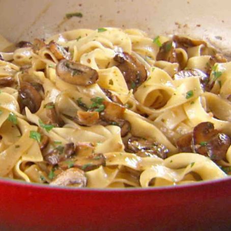 Pasta with Sautéed Mushrooms