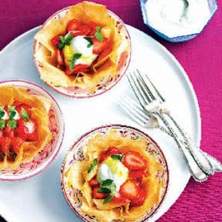 Honey Greek Yogurt Fillo Cups