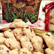 White Chocolate and Cranberry Cookies