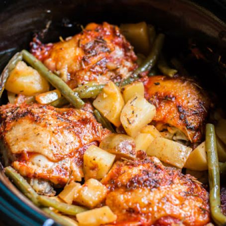 SLOW COOKER FULL CHICKEN DINNER