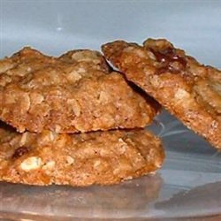 Hearty Oat Cookies