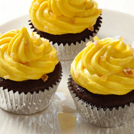 Gingerbread Cupcakes With Caramelized Mango Buttercream