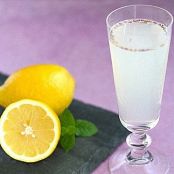 Sparkling Lavender Lemonade