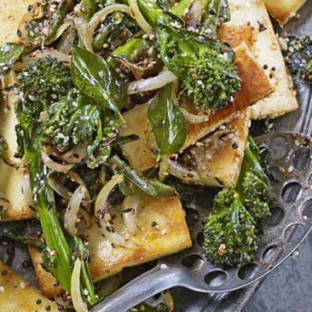 Paneer with Broccoli & Sesame