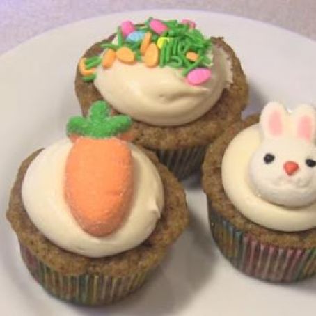 Carrot Cake Cupcakes with Cream Cheese Frosting