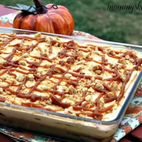 Pumpkin Caramel Poke Cake